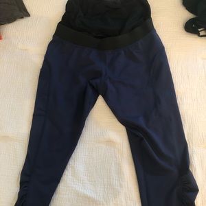 Move Maternity Active Capris with Mumband Support